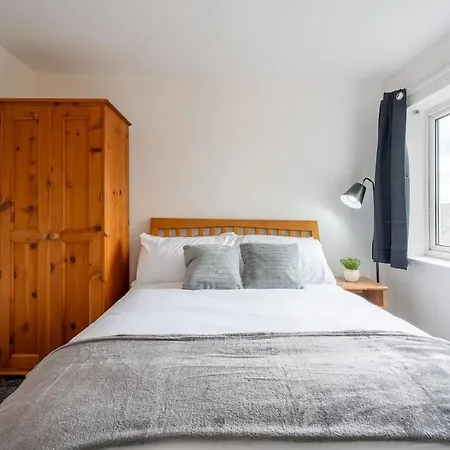 Holiday home Prime Headingley Location Perfect For Large Groups Leeds (West Yorkshire)